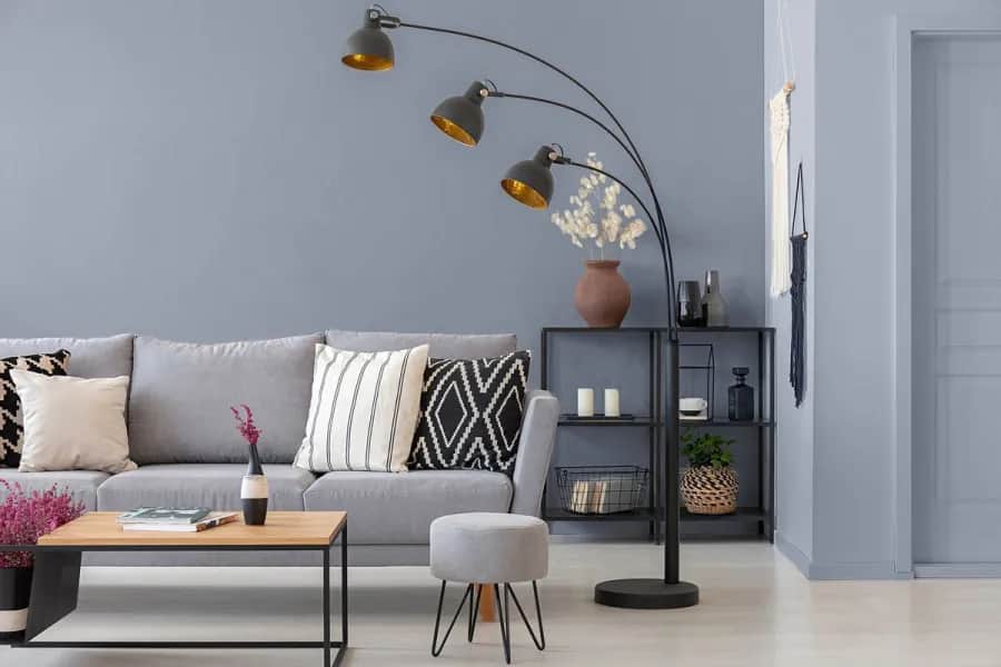 Szare ściany z czym łączyć? Odkryj idealne kolory i dodatki
